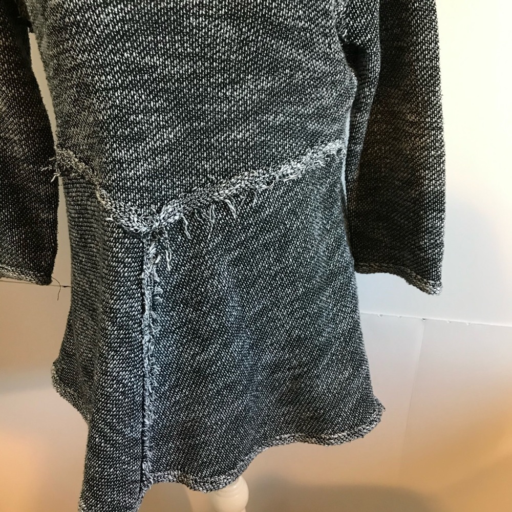 Calvin Klein Performance Quick Dry Top! Small - Picture 3 of 6